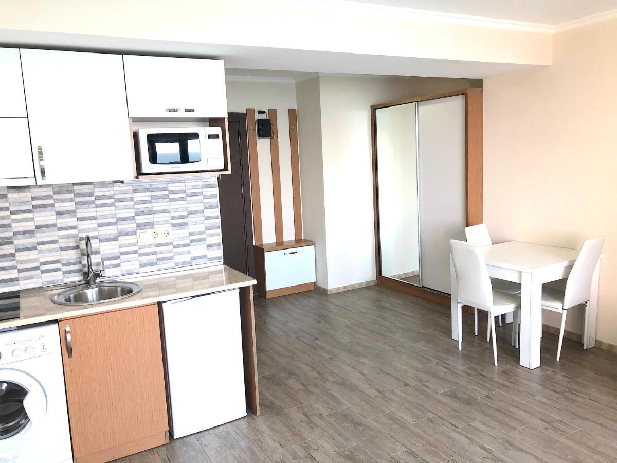 Batumi Orbi Beach Tower Eksteriør bilde