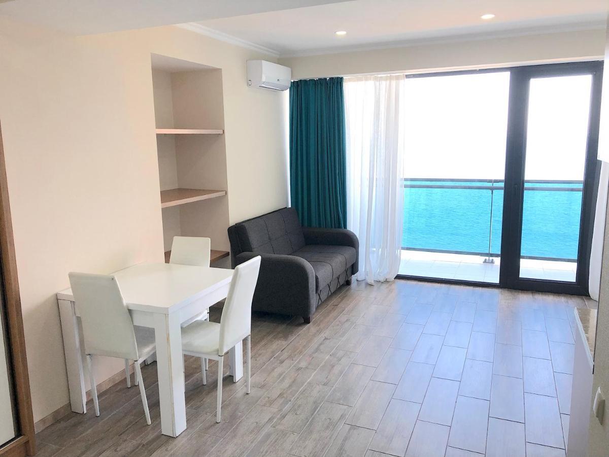 Batumi Orbi Beach Tower Eksteriør bilde